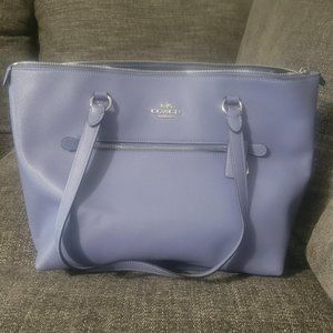 Coach Gallery Tote in Periwinkle Blue